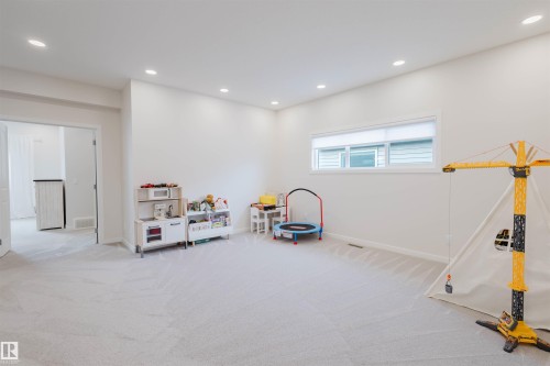 3408 Checknita Terrace, Edmonton, AB - Indoor