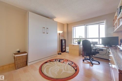 701 12319 Jasper Avenue, Edmonton, AB - Indoor Photo Showing Office