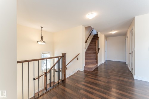 5512 Conestoga, Edmonton, AB - Indoor Photo Showing Other Room