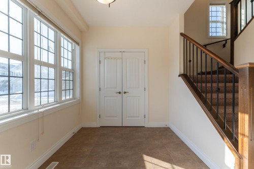 5512 Conestoga, Edmonton, AB - Indoor Photo Showing Other Room