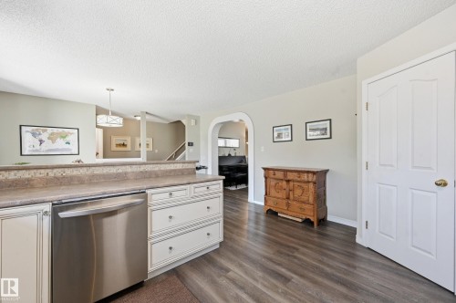 109 1670 Jamha Road Nw, Edmonton, AB - Indoor Photo Showing Other Room