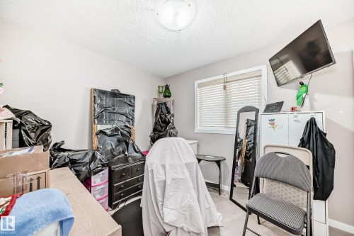 16737 60St, Edmonton, AB - Indoor Photo Showing Other Room