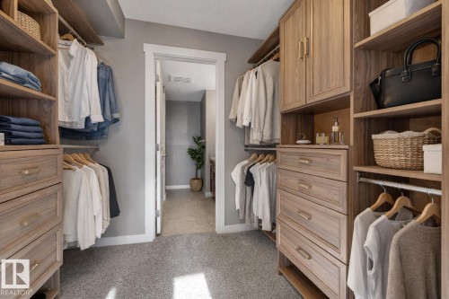 319 3670 139 Avenue, Edmonton, AB - Indoor With Storage