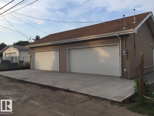 12226 88 Street Nw, Edmonton, AB - Outdoor