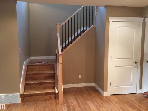 12224 88 Street Nw, Edmonton, AB - Indoor Photo Showing Other Room