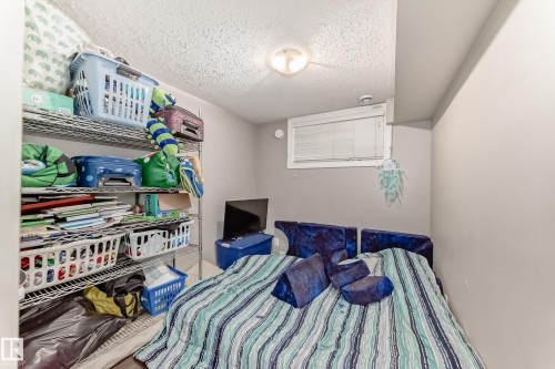 10837 65 Avenue, Edmonton, AB - Indoor