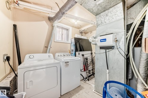 10837 65 Avenue, Edmonton, AB - Indoor Photo Showing Laundry Room
