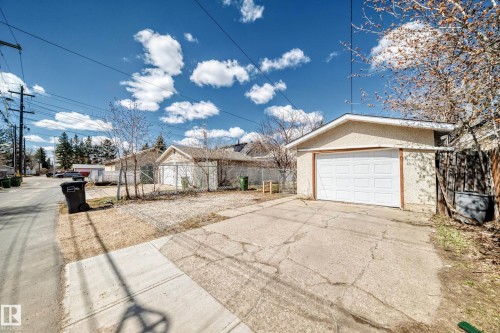 10837 65 Avenue, Edmonton, AB - Outdoor