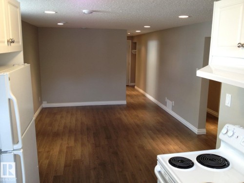 10837 65 Avenue, Edmonton, AB - Indoor Photo Showing Kitchen