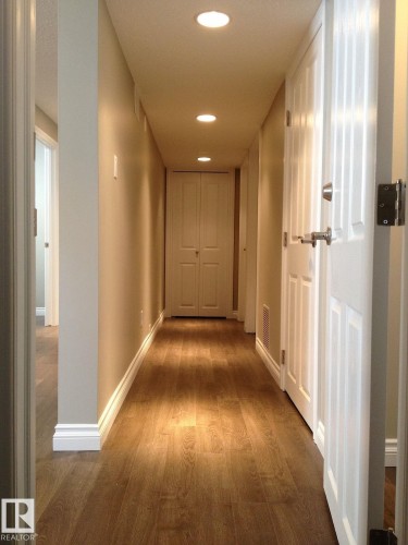 10837 65 Avenue, Edmonton, AB - Indoor Photo Showing Other Room