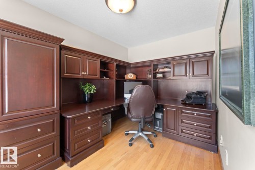 223 Birch Avenue, Cold Lake, AB - Indoor Photo Showing Office