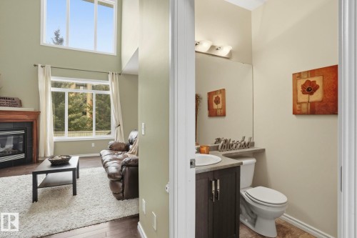 11520 11 Avenue, Edmonton, AB - Indoor Photo Showing Bathroom With Fireplace