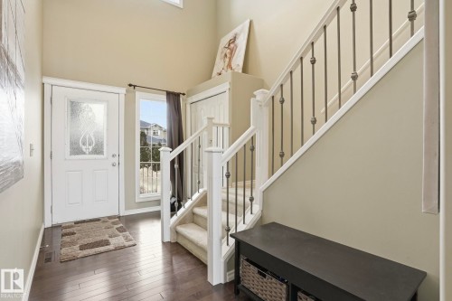 11520 11 Avenue, Edmonton, AB - Indoor Photo Showing Other Room