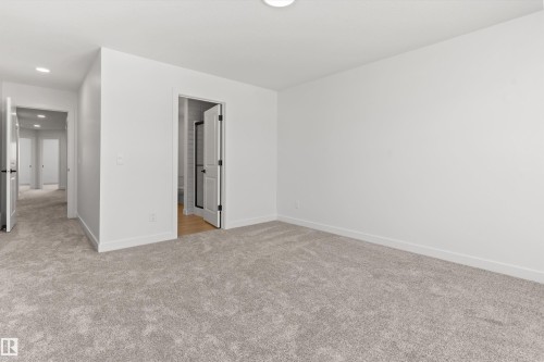 20707 40 Avenue, Edmonton, AB 