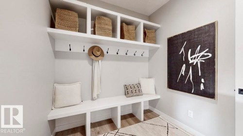 20707 40 Avenue, Edmonton, AB - Indoor Photo Showing Other Room