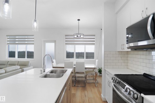 7216 182 Avenue, Edmonton, AB - Indoor Photo Showing Kitchen With Double Sink With Upgraded Kitchen