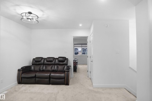 7216 182 Avenue, Edmonton, AB - Indoor Photo Showing Other Room
