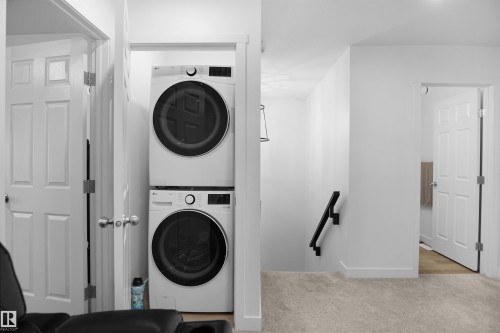 7216 182 Avenue, Edmonton, AB - Indoor Photo Showing Laundry Room