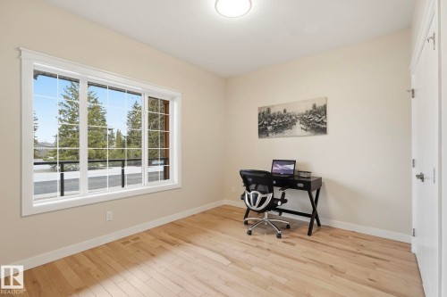 8704 75 Avenue, Edmonton, AB - Indoor