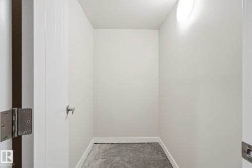 8704 75 Avenue, Edmonton, AB - Indoor Photo Showing Other Room