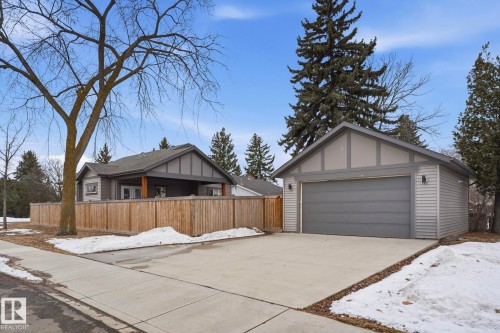 8704 75 Avenue, Edmonton, AB - Outdoor