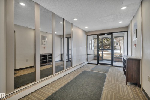 204 8125 110 Street, Edmonton, AB - Indoor Photo Showing Other Room