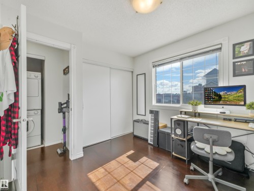 401 12110 106 Avenue, Edmonton, AB - Indoor Photo Showing Office