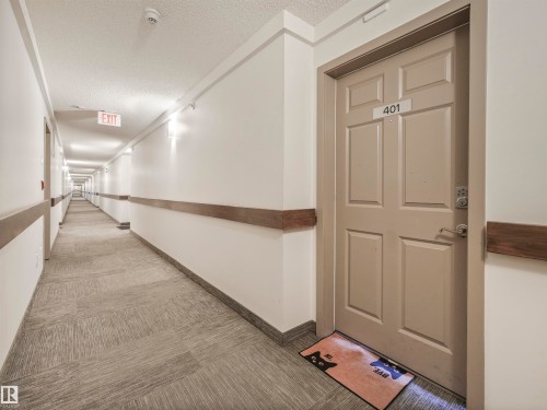 401 12110 106 Avenue, Edmonton, AB - Indoor Photo Showing Other Room