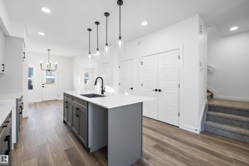 17544 63 Street, Edmonton, AB - Indoor Photo Showing Kitchen With Upgraded Kitchen