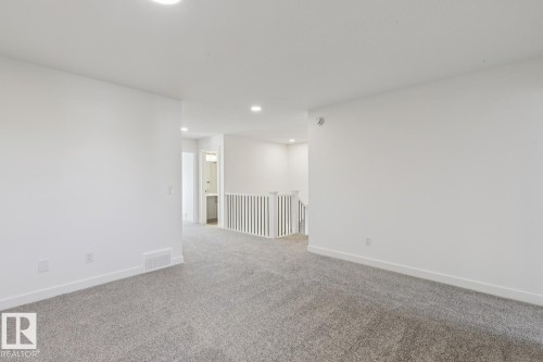 20719 40 Avenue, Edmonton, AB - Indoor Photo Showing Other Room