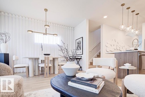 18705 18A Avenue, Edmonton, AB - Indoor Photo Showing Living Room
