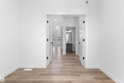 5005 Cawsey Link Sw, Edmonton, AB - Indoor Photo Showing Other Room
