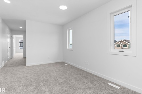 5005 Cawsey Link Sw, Edmonton, AB - Indoor Photo Showing Other Room