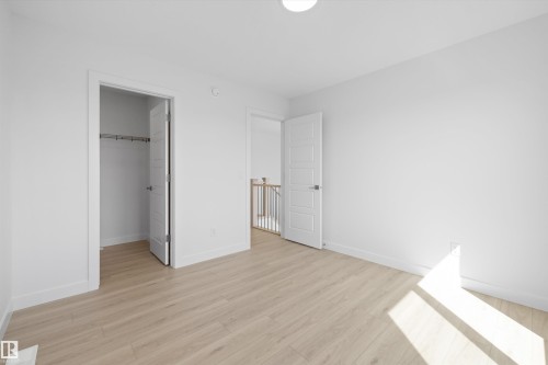 5011 Cawsey Link Sw, Edmonton, AB - Indoor Photo Showing Other Room