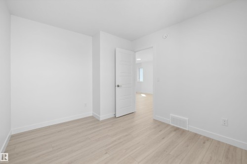 5011 Cawsey Link Sw, Edmonton, AB - Indoor Photo Showing Other Room