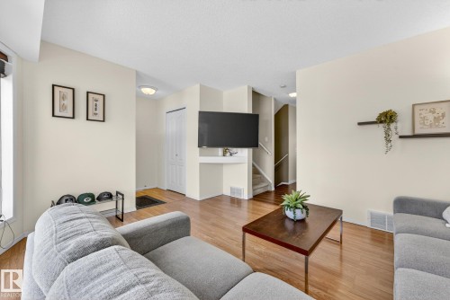 88 Birchmont Drive, Leduc, AB - Indoor Photo Showing Living Room