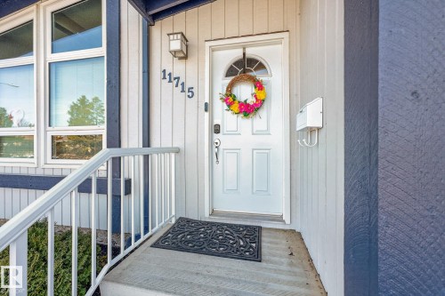 11715 28 Avenue, Edmonton, AB - Outdoor With Exterior