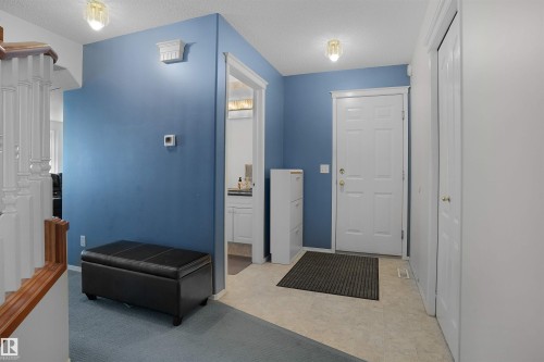 2715 44A Avenue, Edmonton, AB - Indoor Photo Showing Other Room