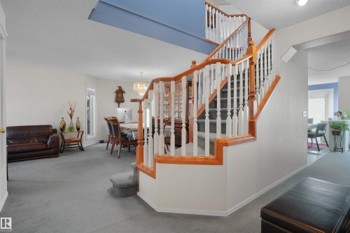 2715 44A Avenue, Edmonton, AB - Indoor Photo Showing Other Room