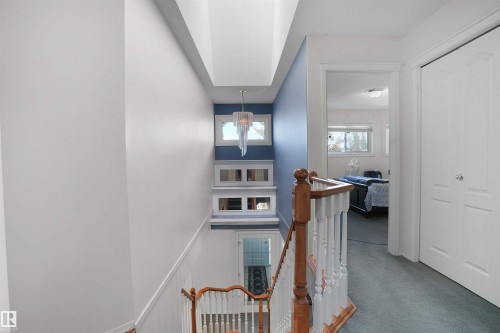 2715 44A Avenue, Edmonton, AB - Indoor Photo Showing Other Room