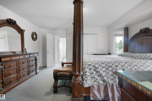 2715 44A Avenue, Edmonton, AB - Indoor Photo Showing Bedroom