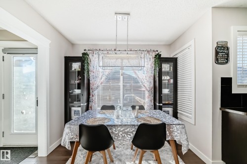 5920 Rue Eaglemont, Beaumont, AB - Indoor Photo Showing Other Room