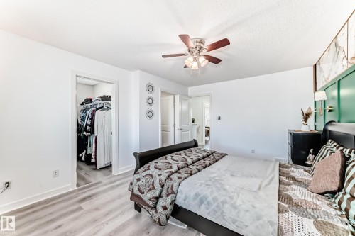 5920 Rue Eaglemont, Beaumont, AB - Indoor Photo Showing Bedroom