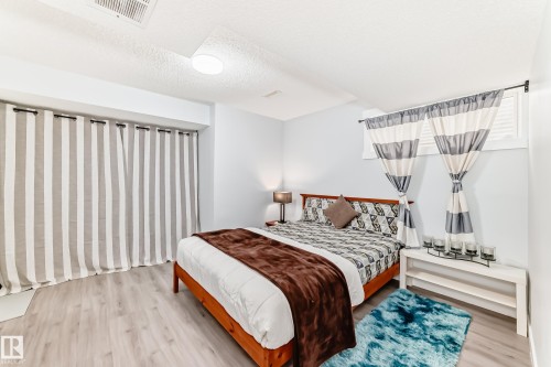 5920 Rue Eaglemont, Beaumont, AB - Indoor Photo Showing Bedroom