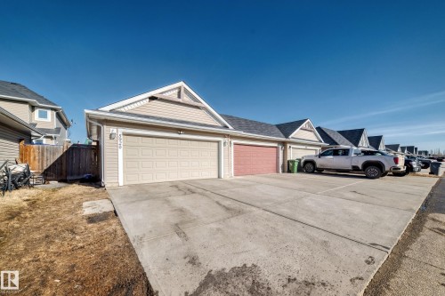 5920 Rue Eaglemont, Beaumont, AB - Outdoor