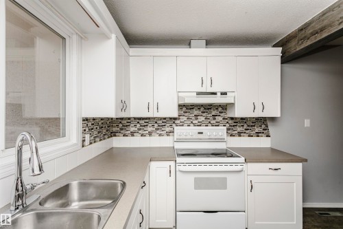 8109 132A Avenue, Edmonton, AB 