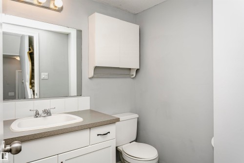 8109 132A Avenue, Edmonton, AB 