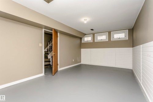 8109 132A Avenue, Edmonton, AB 