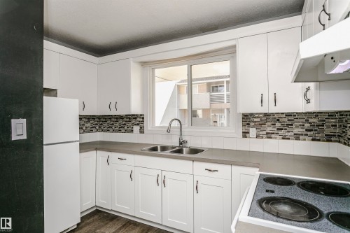 8109 132A Avenue, Edmonton, AB 