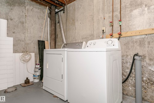 8109 132A Avenue, Edmonton, AB 